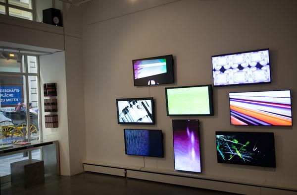 Bildraum: Station Rose 30.0 (9.3. - 13.4.2018) https://esel.at/termin/95298 | Foto: eSeL Foto: eSeL.at - Lorenz Seidler