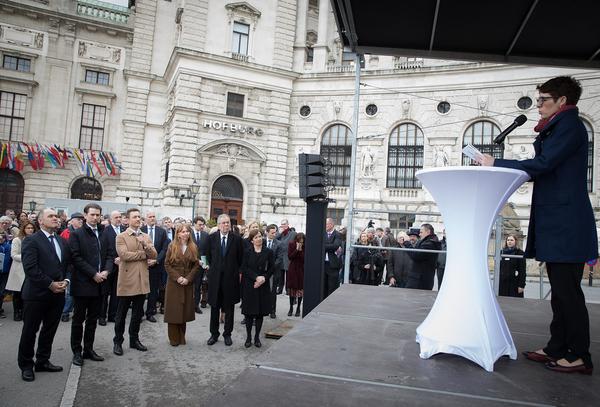 Haus der Geschichte: Susan Philipsz - The Voices (Eröffnung, 12.3.2018, Heldenplatz) Foto: eSeL.at - Lorenz Seidler Foto: eSeL.at - Lorenz Seidler