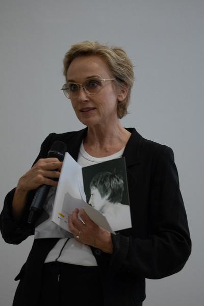Kunstraum Niederösterreich: The Two Halves of Martha Wilson's Brain. Gespräch & Eröffnung (7.6.2018, Eröffnung) http://www.kunstraum.net/en/Exhibitions/40-martha-wilson | Foto: eSeL Foto: eSeL.at - Lorenz Seidler
