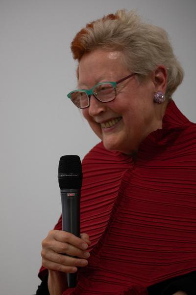 Kunstraum Niederösterreich: The Two Halves of Martha Wilson's Brain. Gespräch & Eröffnung (7.6.2018, Eröffnung) http://www.kunstraum.net/en/Exhibitions/40-martha-wilson | Foto: eSeL Foto: eSeL.at - Lorenz Seidler