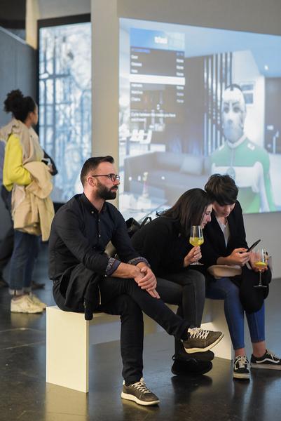 Freiraum Q21: Under Pressure. Über Formen des Autoritären und die Macht der Entscheidung (28.09. bis 25.11.2018, Eröffnung) https://esel.cc/Q21_UnderPressure | Foto: eSeL