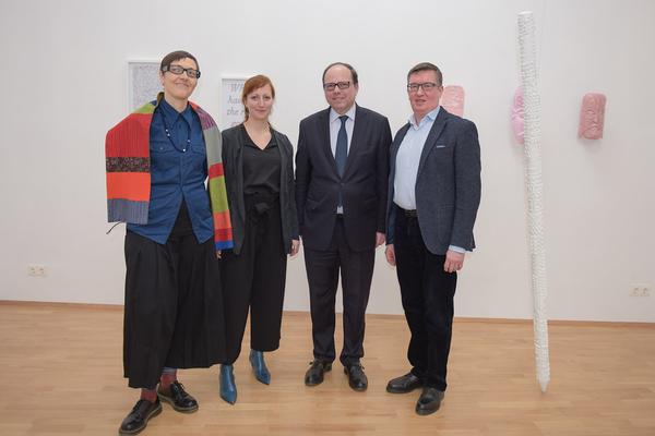 Veronika Suschnig: Drugtales (1.3. - 6.4.2018, Eröffnung) https://esel.at/termin/95121 | Foto: eSeL.at - Joanna Pianka