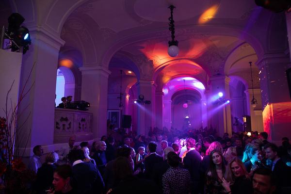 Dorotheum: VIENNA ART WEEK Eröffnungsparty (18.11.2018) https://2018.viennaartweek.at | Foto: eSeL Foto: eSeL.at - Lorenz Seidler