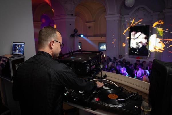 Dorotheum: VIENNA ART WEEK Eröffnungsparty (18.11.2018) https://2018.viennaartweek.at | Foto: eSeL Foto: eSeL.at - Lorenz Seidler