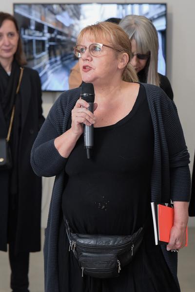 Kunstraum Niederösterreich: VIENNA ART WEEK - Technopolitics Kuratorenführung & "The Swarming Gallery" Performance by kondition pluriel (22.11.2018) http://www.kunstraum.net/de/ausstellungen/56-vienna-art-week | Foto: eSeL.at - Joanna Pianka Foto: JOANNA PIANKA     300dpi.at