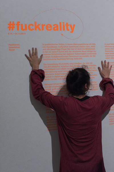 Kunstraum Niederösterreich: VIENNA ART WEEK - Technopolitics Kuratorenführung & "The Swarming Gallery" Performance by kondition pluriel (22.11.2018) http://www.kunstraum.net/de/ausstellungen/56-vienna-art-week | Foto: eSeL.at - Joanna Pianka Foto: JOANNA PIANKA     300dpi.at