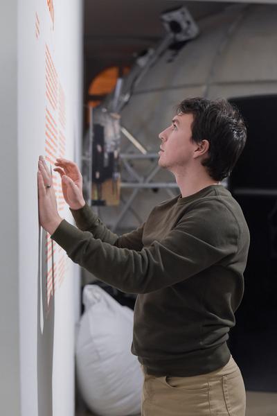 Kunstraum Niederösterreich: VIENNA ART WEEK - Technopolitics Kuratorenführung & "The Swarming Gallery" Performance by kondition pluriel (22.11.2018) http://www.kunstraum.net/de/ausstellungen/56-vienna-art-week | Foto: eSeL.at - Joanna Pianka Foto: JOANNA PIANKA     300dpi.at