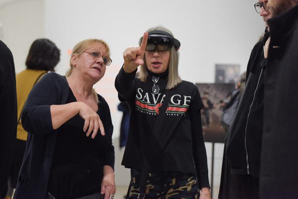 Kunstraum Niederösterreich: VIENNA ART WEEK - Technopolitics Kuratorenführung & "The Swarming Gallery" Performance by kondition pluriel (22.11.2018) http://www.kunstraum.net/de/ausstellungen/56-vienna-art-week | Foto: eSeL.at - Joanna Pianka Foto: JOANNA PIANKA     300dpi.at