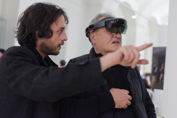 Kunstraum Niederösterreich: VIENNA ART WEEK - Technopolitics Kuratorenführung & "The Swarming Gallery" Performance by kondition pluriel (22.11.2018) http://www.kunstraum.net/de/ausstellungen/56-vienna-art-week | Foto: eSeL.at - Joanna Pianka Foto: JOANNA PIANKA     300dpi.at