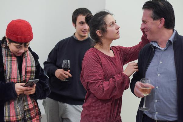 Kunstraum Niederösterreich: VIENNA ART WEEK - Technopolitics Kuratorenführung & "The Swarming Gallery" Performance by kondition pluriel (22.11.2018) http://www.kunstraum.net/de/ausstellungen/56-vienna-art-week | Foto: eSeL.at - Joanna Pianka Foto: JOANNA PIANKA     300dpi.at