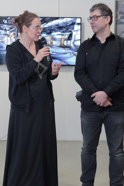 Kunstraum Niederösterreich: VIENNA ART WEEK - Technopolitics Kuratorenführung & "The Swarming Gallery" Performance by kondition pluriel (22.11.2018) http://www.kunstraum.net/de/ausstellungen/56-vienna-art-week | Foto: eSeL.at - Joanna Pianka Foto: JOANNA PIANKA     300dpi.at