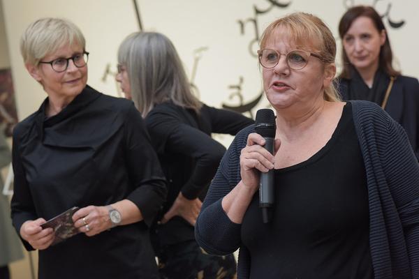 Kunstraum Niederösterreich: VIENNA ART WEEK - Technopolitics Kuratorenführung & "The Swarming Gallery" Performance by kondition pluriel (22.11.2018) http://www.kunstraum.net/de/ausstellungen/56-vienna-art-week | Foto: eSeL.at - Joanna Pianka Foto: JOANNA PIANKA     300dpi.at