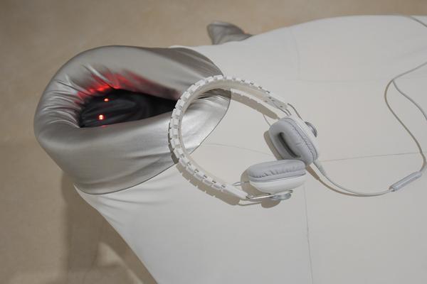 Kunstraum Niederösterreich: VIENNA ART WEEK - Technopolitics Kuratorenführung & "The Swarming Gallery" Performance by kondition pluriel (22.11.2018) http://www.kunstraum.net/de/ausstellungen/56-vienna-art-week | Foto: eSeL.at - Joanna Pianka Foto: JOANNA PIANKA     300dpi.at