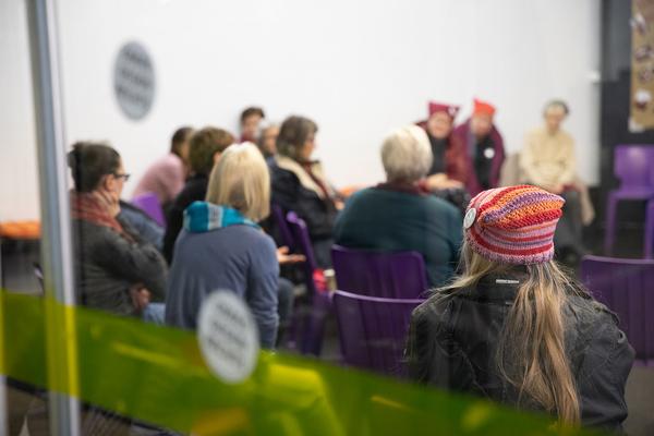 Vienna Art Week: OMAS GEGEN RECHTS - Keppelchor im MQ & Oma-Cafe im  Q21 / Raum D (19.11.2018) https://2018.viennaartweek.at/de/program/aktionsraum-omas-gegen-rechts-oma-cafe-aktionsprogramm | Foto: eSeL Foto: eSeL.at - Lorenz Seidler