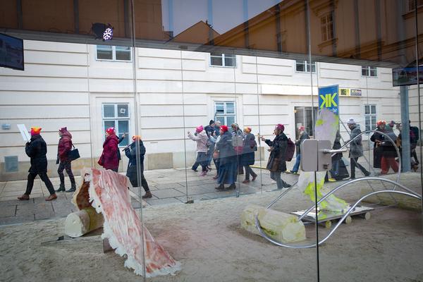 Vienna Art Week: OMAS GEGEN RECHTS - Keppelchor im MQ & Oma-Cafe im  Q21 / Raum D (19.11.2018) https://2018.viennaartweek.at/de/program/aktionsraum-omas-gegen-rechts-oma-cafe-aktionsprogramm | Foto: eSeL Foto: eSeL.at - Lorenz Seidler