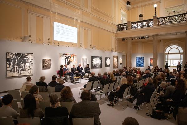 VIENNA ART WEEK Panel:  „Das Museum heute – ein internationaler Konzern?“ (Dorotheum, 22.11.2018) https://esel.cc/VAW18_Dorotheum-panel01 | Foto: eSeL Foto: eSeL.at - Lorenz Seidler