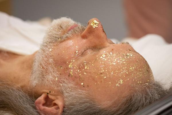 Dom Museum Wien:  „Wund E rrr N“ - Performance von Hannes Priesch &  Künstlergespräch mit Johanna Schwanberg und Gustav Schörghofer (21.11.2018) https://2018.viennaartweek.at/de/program/performance-talk-wund-e-rrr-n | Foto: eSeL Foto: eSeL.at - Lorenz Seidler