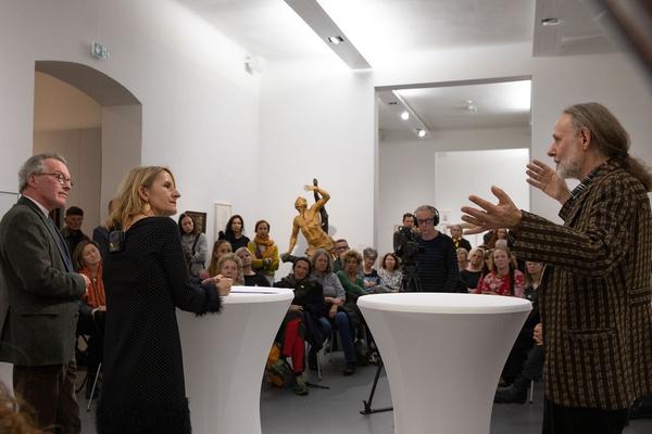 Dom Museum Wien:  „Wund E rrr N“ - Performance von Hannes Priesch &  Künstlergespräch mit Johanna Schwanberg und Gustav Schörghofer (21.11.2018) https://2018.viennaartweek.at/de/program/performance-talk-wund-e-rrr-n | Foto: eSeL Foto: eSeL.at - Lorenz Seidler