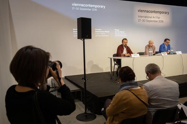 Vienna Contemporary (Marx Halle, 27.9. - 30.9.2018, Preview) https://esel.me/termin/97988 | Foto: eSeL Foto: eSeL.at - Lorenz Seidler
