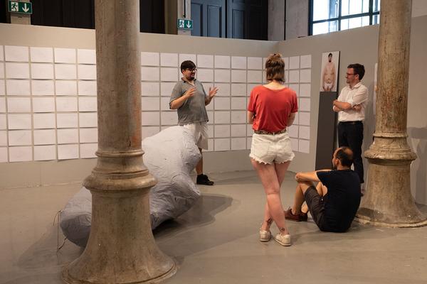Akademie der Bildenden Künste Wien: Abschlussarbeiten 18/19 (Atelierhaus Lehargasse / Semperdepot, Aufbau) https://www.akbild.ac.at/Portal/organisation/aktuelles/ausstellungen-vermittlung/abschlussarbeiten-18-19 | Foto: eSeL Foto: eSeL.at - Lorenz Seidler