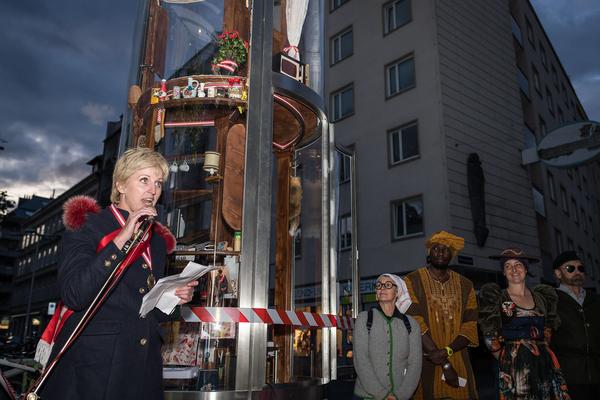 Barbara Ungepflegt: Ministerium für Heimatschmutz (Eröffnung Keplerplatz, 9.9.2019) http://www.bm-heimatschmutz.at | Foto: eSeL.at - Helmut Prochart Foto: eSeL.at - Helmut Prochart