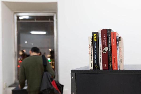 das weisse haus: Republished - Questioning Boundaries (20.02. – 30.03.2019, Eröffnung) http://www.dasweissehaus.at | Foto: eSeL Foto: eSeL.at - Lorenz Seidler