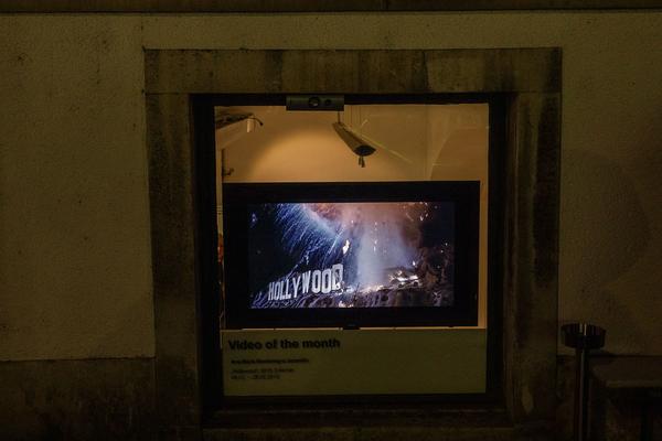 das weisse haus: Video of the Month " Hollywood“  -  Ana María Montenegro Jaramillo (19.2.2019) http://www.dasweissehaus.at | Foto: eSeL Foto: eSeL.at - Lorenz Seidler