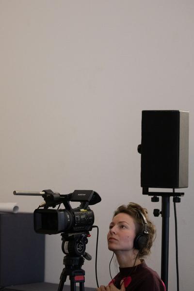 Kunstraum Niederösterreich: Care Matters. Marlies Pöschl - Lecture-Performance & Podiumsdiskussion (10.5.2019) https://esel.cc/CareMatters | Foto: eSeL Foto: eSeL.at - Lorenz Seidler