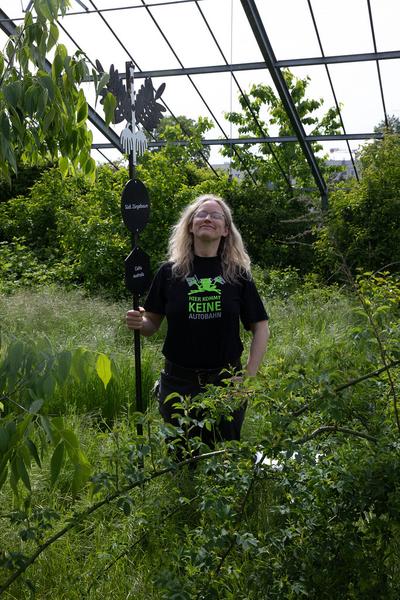 Club Real - Jenseits der Natur: Zweite Sitzung des Gartenparlaments (brut & KOER, 11.5.2019, Gewächshaus im Floridsdorfer Donaufeld, Nordmanngasse 60) https://esel.cc/ClubReal_brut | https://esel.cc/ClubReal_KOER | Foto: eSeL Foto: eSeL.at - Lorenz Seidler