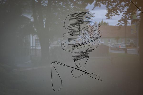 Kunstraum Weikendorf: Constantin Luser: Black Trombone (Eröffnung, 26.4.2019, Kunst im öffentlichen Raum Niederösterreich) https://esel.at/termin/100959 | Foto: eSeL Foto: eSeL.at - Lorenz Seidler