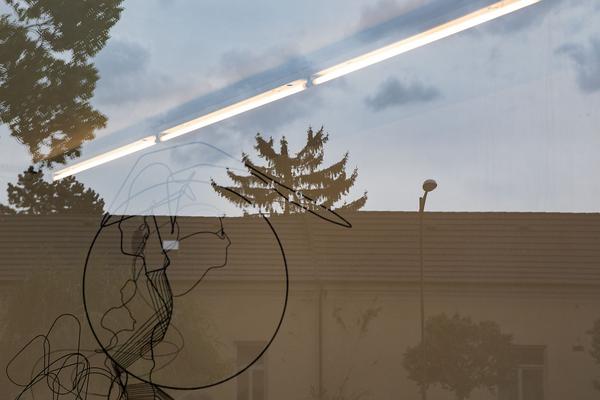Kunstraum Weikendorf: Constantin Luser: Black Trombone (Eröffnung, 26.4.2019, Kunst im öffentlichen Raum Niederösterreich) https://esel.at/termin/100959 | Foto: eSeL Foto: eSeL.at - Lorenz Seidler