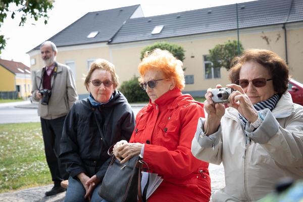 Kunstraum Weikendorf: Constantin Luser: Black Trombone (Eröffnung, 26.4.2019, Kunst im öffentlichen Raum Niederösterreich) https://esel.at/termin/100959 | Foto: eSeL Foto: eSeL.at - Lorenz Seidler