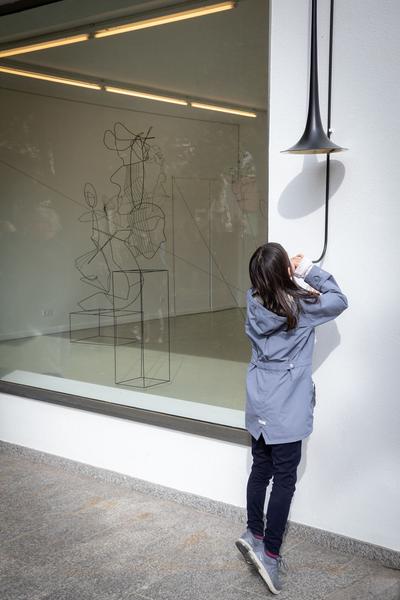 Kunstraum Weikendorf: Constantin Luser: Black Trombone (Eröffnung, 26.4.2019, Kunst im öffentlichen Raum Niederösterreich) https://esel.at/termin/100959 | Foto: eSeL Foto: eSeL.at - Lorenz Seidler