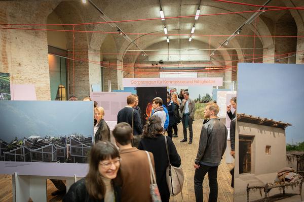 AzW Architekturzentrum Wien: Critical Care. Architektur für einen Planeten in der Krise (25.4. - 9.9.2019) https://esel.cc/AzW_CriticalCare | Foto: eSeL Foto: eSeL.at - Lorenz Seidler