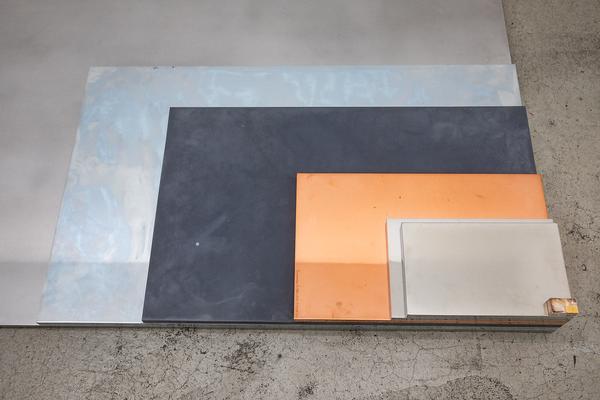 Gabriele Senn Galerie: curated by: While I Kiss The Sky (Aufbau, 11.9.2019) https://esel.at/termin/102437/curated-by | Foto: eSeL Foto: eSeL.at - Lorenz Seidler