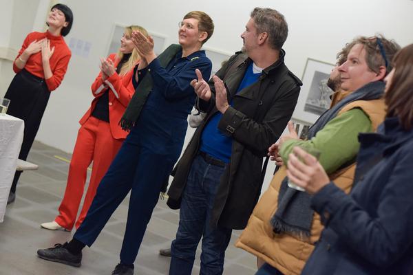 das weisse haus: Kunst vor dem Markt. die weisse ab-haus-verkaufs-kunstschau #06 (Preview, 18.11.2019) https://w.dasweissehaus.at/en/exhibition/die-weisse-ab-haus-verkaufs-kunstschau-06 | Foto: eSeL.at - Joanna Pianka
