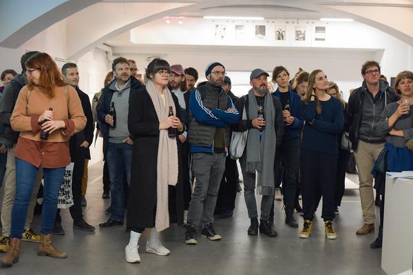 das weisse haus: Kunst vor dem Markt. die weisse ab-haus-verkaufs-kunstschau #06 (Preview, 18.11.2019) https://w.dasweissehaus.at/en/exhibition/die-weisse-ab-haus-verkaufs-kunstschau-06 | Foto: eSeL.at - Joanna Pianka
