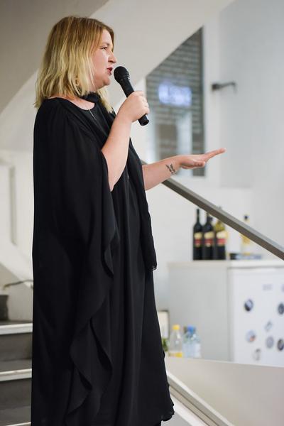 das weisse haus: Kunst vor dem Markt. die weisse ab-haus-verkaufs-kunstschau #06 (Preview, 18.11.2019) https://w.dasweissehaus.at/en/exhibition/die-weisse-ab-haus-verkaufs-kunstschau-06 | Foto: eSeL.at - Joanna Pianka