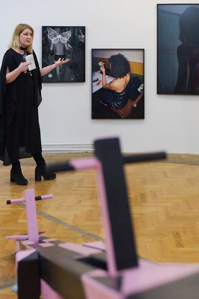 das weisse haus: Kunst vor dem Markt. die weisse ab-haus-verkaufs-kunstschau #06 (Preview, 18.11.2019) https://w.dasweissehaus.at/en/exhibition/die-weisse-ab-haus-verkaufs-kunstschau-06 | Foto: eSeL.at - Joanna Pianka