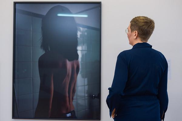 das weisse haus: Kunst vor dem Markt. die weisse ab-haus-verkaufs-kunstschau #06 (Preview, 18.11.2019) https://w.dasweissehaus.at/en/exhibition/die-weisse-ab-haus-verkaufs-kunstschau-06 | Foto: eSeL.at - Joanna Pianka