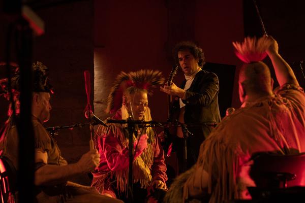 Yonatan Gat & The Eastern Medicine Singers @ donaufestival 2019 "New Territories" (Eröffnungstag, 26.4.2019, Minoritenkirche) https://esel.at/termin/101192 | Foto: eSeL Foto: eSeL.at - Lorenz Seidler