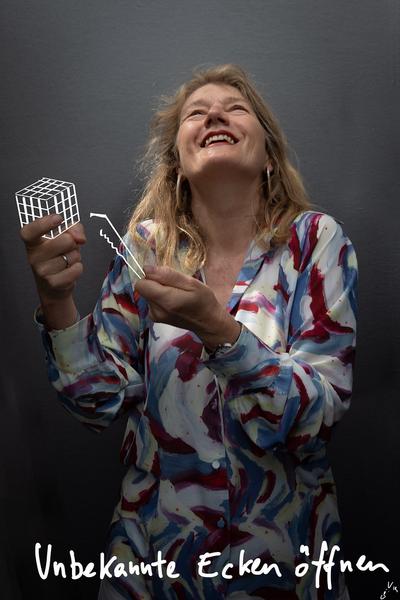 eSeL: SchutzpatronInnen der Kunst / Kunst Bekenntnis Box (8.8.2019) Foto: eSeL
