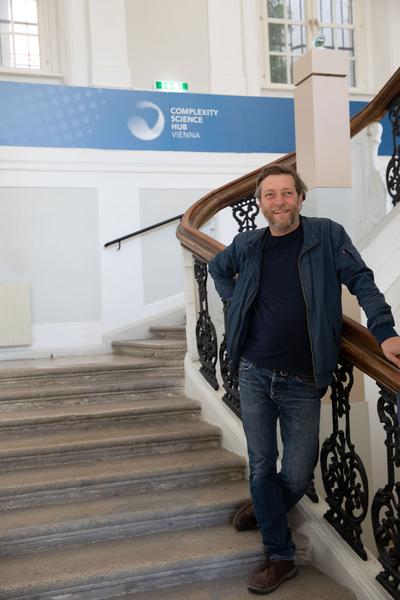 Complexity Science Hub: Wendelin Pressl - Bei Angst hilft Mathematik (21.2.2019 - 30.4.2019) https://esel.at/termin/101162 | Foto: eSeL Foto: eSeL.at - Lorenz Seidler