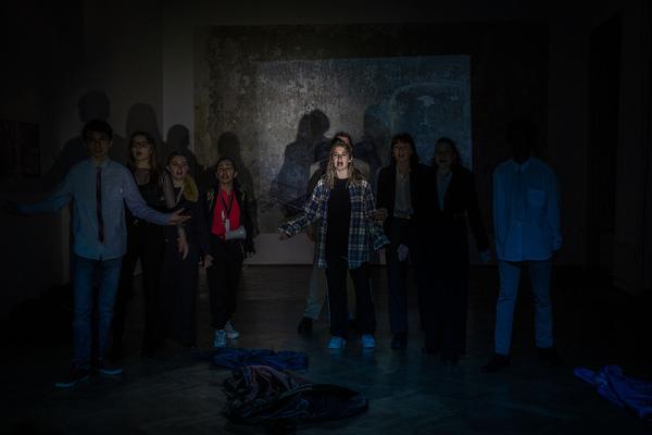 Volkskundemuseum Wien: Fake Reports. Culture Conntected Performance. SchülerInnen der 7. Klassen des BRG/BORG II  (16. - 24.5.2019, Generalprobe)  https://www.volkskundemuseum.at/performance_fakereports_1 | Foto: eSeL Foto: eSeL.at - Lorenz Seidler