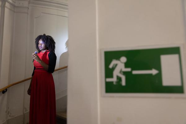 Volkskundemuseum Wien: Fake Reports. Culture Conntected Performance. SchülerInnen der 7. Klassen des BRG/BORG II  (16. - 24.5.2019, Generalprobe)  https://www.volkskundemuseum.at/performance_fakereports_1 | Foto: eSeL Foto: eSeL.at - Lorenz Seidler