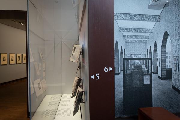 Albertina: Foto Buch Kunst (28. Juni - 22. September 2019) https://www.albertina.at/ausstellungen/foto.buch.kunst | Foto. eseL Foto: eSeL.at - Lorenz Seidler