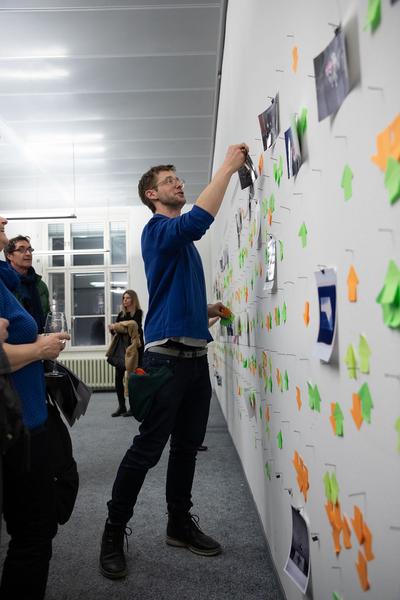 Foto Wien: eSeL - Foto Tinder (Eröffnung Festivalzentrale, 20.3.2019) https://esel.at/termin/100000 | (c) eSeL - Foto: Pablo Chiereghin Foto: (c) eSeL | Foto: Pablo Chiereghi