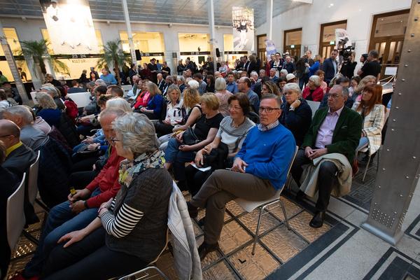 FOTO WIEN: So schön ist Wien – So schön ist der Gemeindebau. Preisverleihung (Festivalzentrale, 5.4.2019) https://esel.cc/fotowien_gemeindebau | Foto: eSeL Foto: eSeL.at - Lorenz Seidler