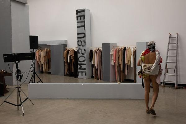 Kunsthalle Wien: Gelatin & Liam Gillick: Stinking Dawn  (4.7. - 6.10.2019, Sneak Peek) https://esel.at/termin/100140 | Foto: eSeL Foto: eSeL.at - Lorenz Seidler