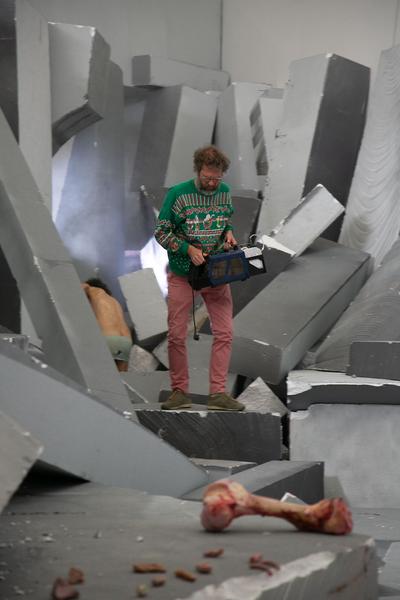 Kunsthalle Wien: Gelatin & Liam Gillick: Stinking Dawn  (4.7. - 6.10.2019, Drehtag 11.7.2019) http://kunsthallewien.at/#/de/ausstellungen/gelatin-liam-gillick-stinking-dawn | Foto: eSeL Foto: esel@esel.at